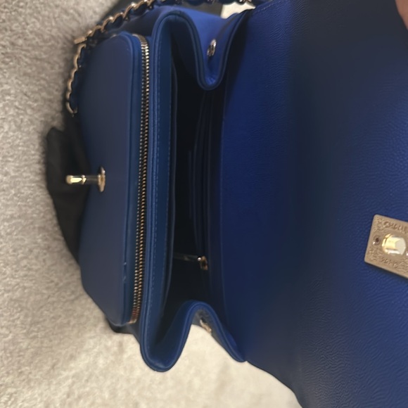 Chanel mini coco handle flap bag with front zipper. GREAT CONDITION. - Picture 2 of 3